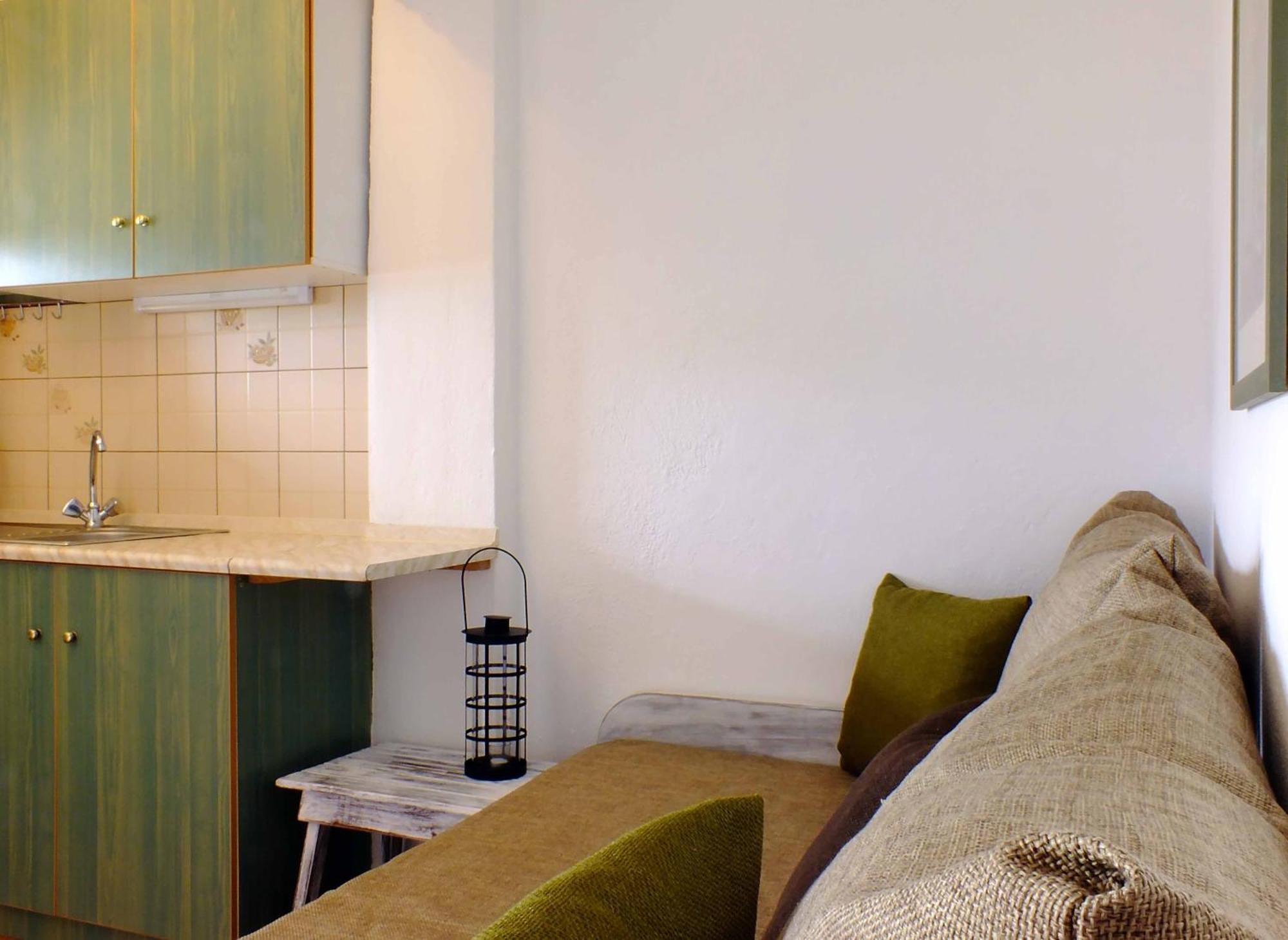 וורוורו Christaras Apartments מראה חיצוני תמונה